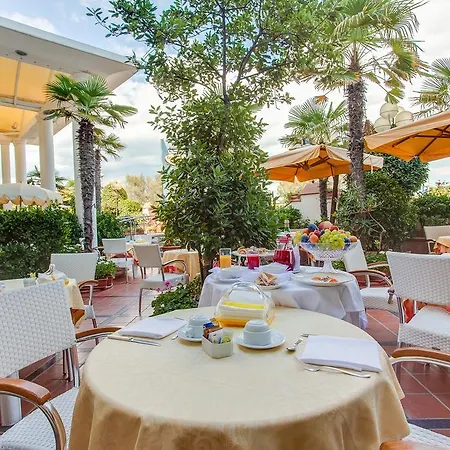 Gambrinus Otel 4*
