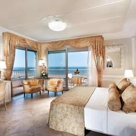 Gambrinus Otel 4*