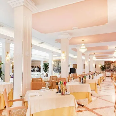 Otel Gambrinus 4*